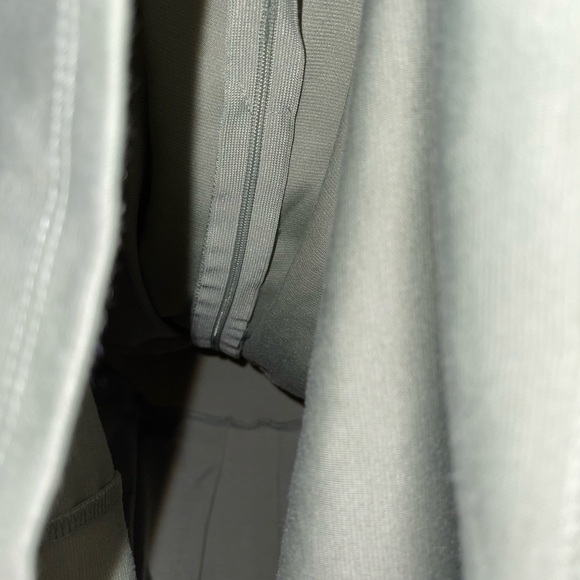 Altar’d State Sage Green Short Dress, Structured and gathered waist EUC small - Picture 12 of 16